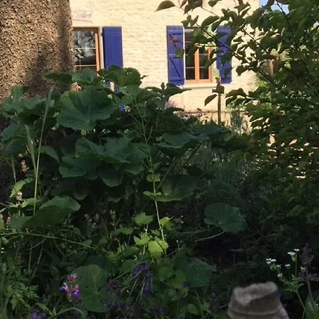 Couette-café Campagn'art Les Fosses